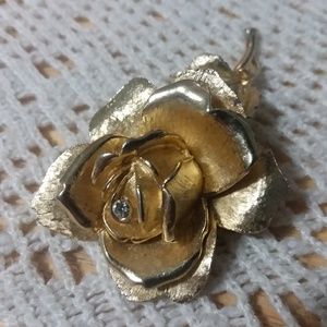 Vintage Golden Rose Pin